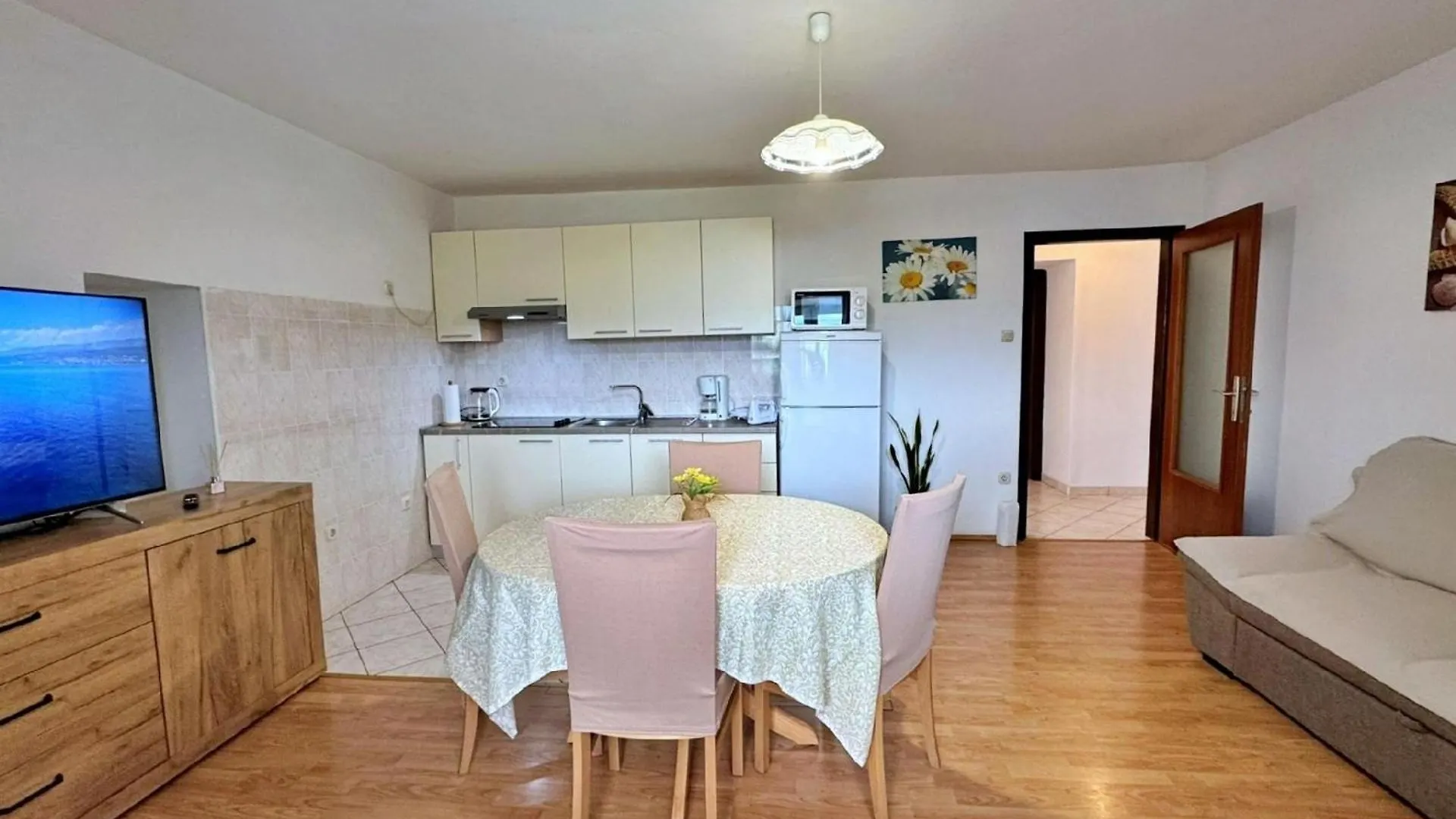 Apartment Car - 95 Meter Vom Meer Entfernt Silo